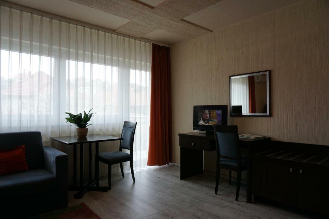 Villa Prestige Хевиз Экстерьер фото